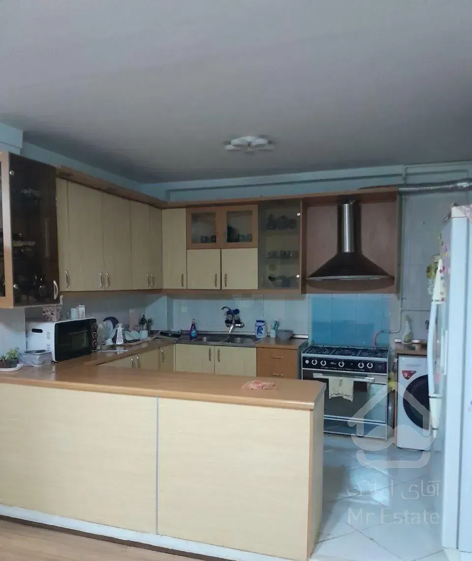 فروش آپارتمان۱۰۰متری۳خوابه تک واحد ۱۵ خرداد ورامین