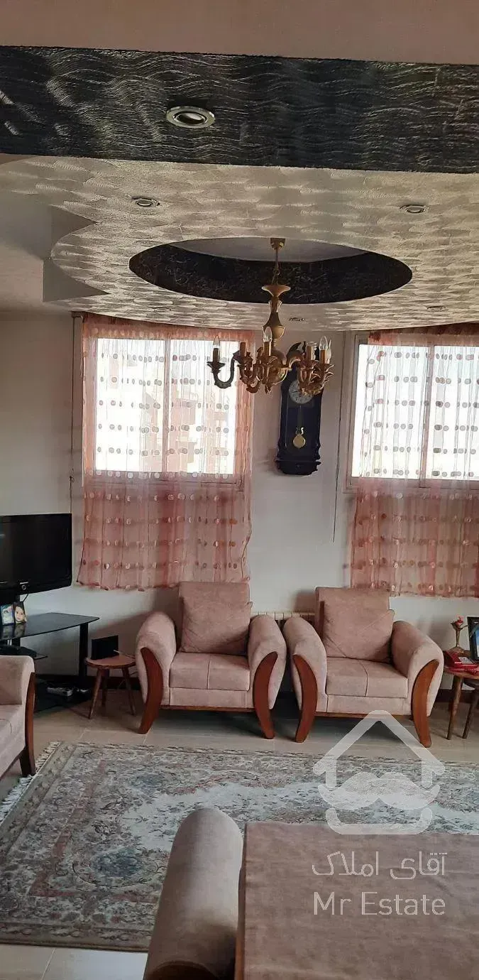 اپارتمان ۹۵ متری دوخوابه .نبش خ سجاد .بلوار ایمان