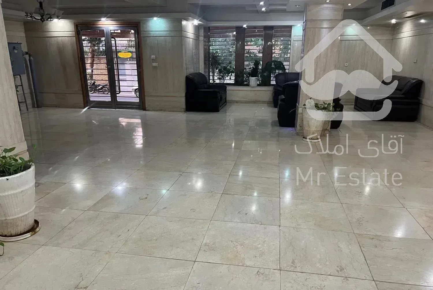 اپارتمان۲۸۵متر چهار خواب خ فردوسی