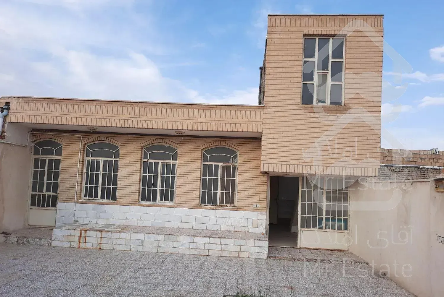 خانه ی ویلایی 190متری/سلفچگان