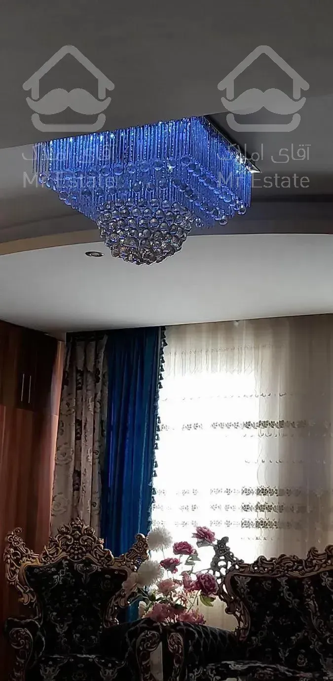 اپارتمان ۱۳۰متری