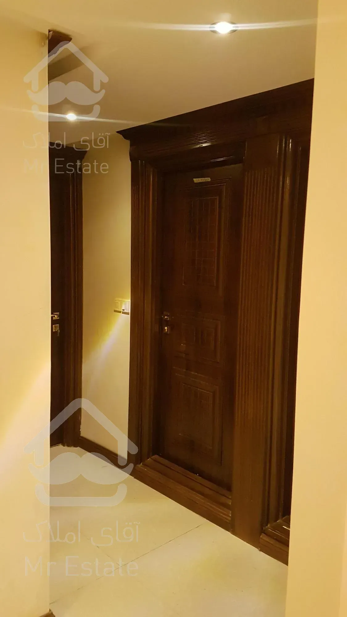 فروش آپارتمان سه خوابه در صادقیه