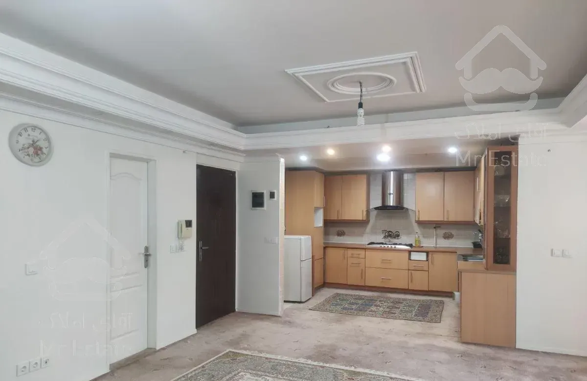 آپارتمان ۹۰متری  پادادشهر ۱۷غربی