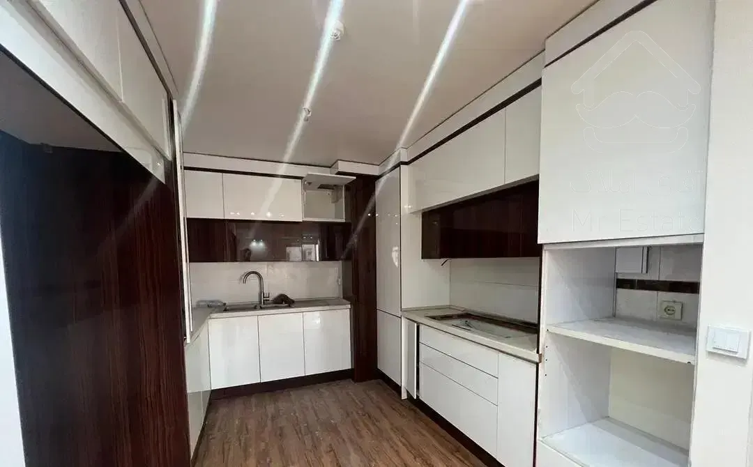 83متر /2خواب /فول امکانات /صفر تا صد بازسازی