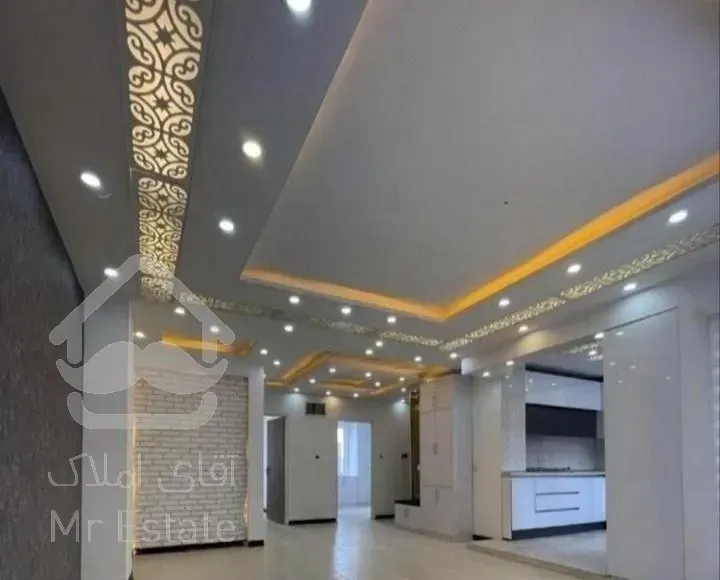 ۷۲مترمهندسی،سالن پرده خور،نورپردازی هوشمند،وامدار