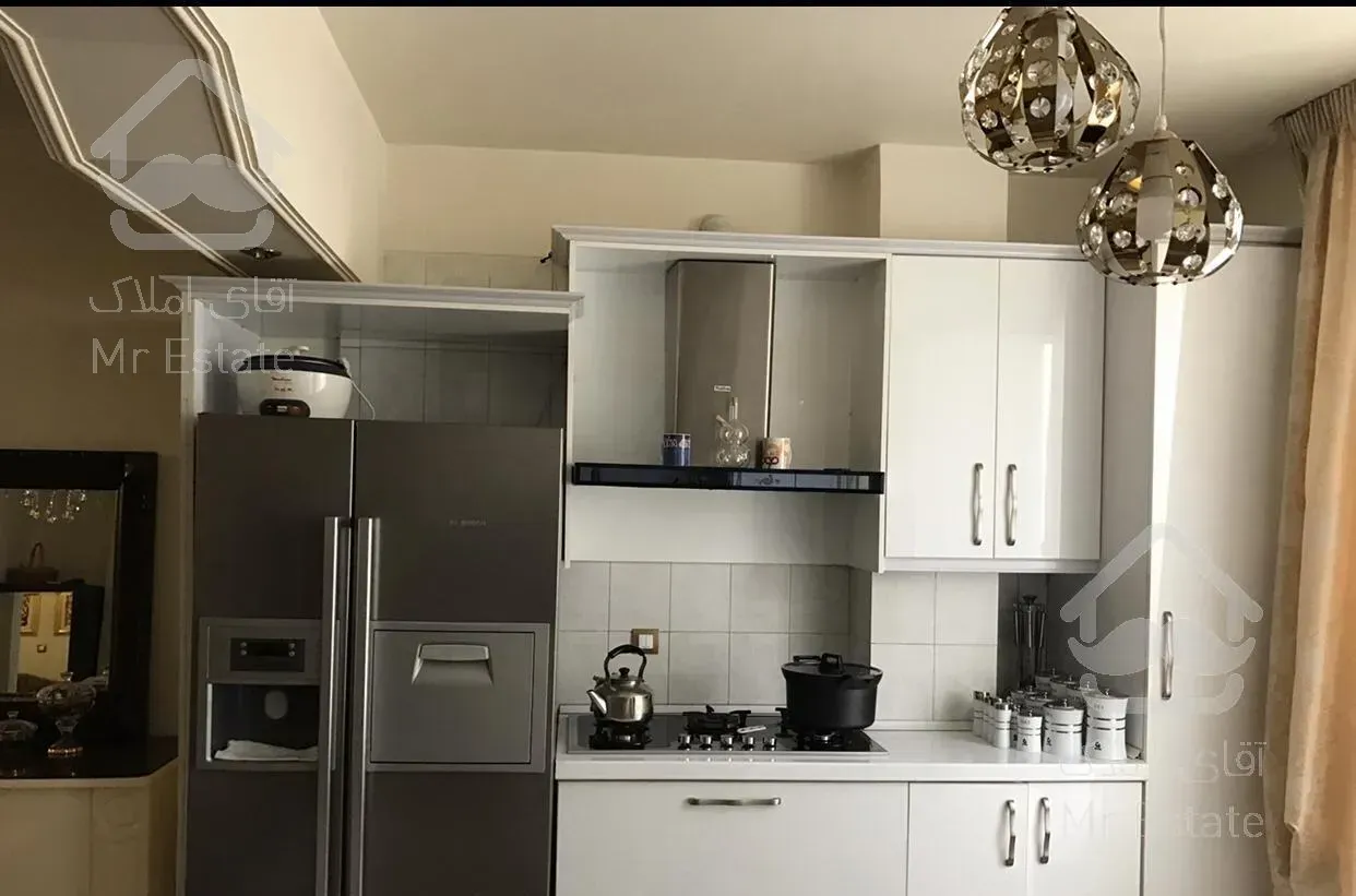 ۸۵ متر  بلوار فردوس خیابان پروانه