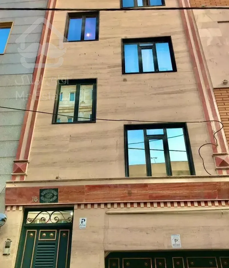 38 متر با آسانسور و انباری/ بازسازی کامل