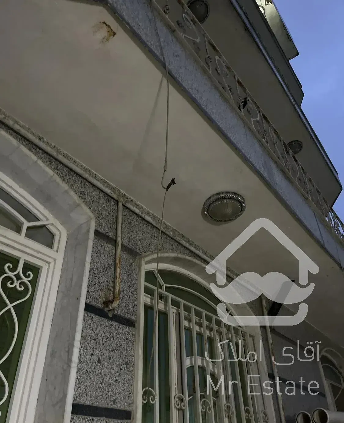 آپارتمان صد بیست متری