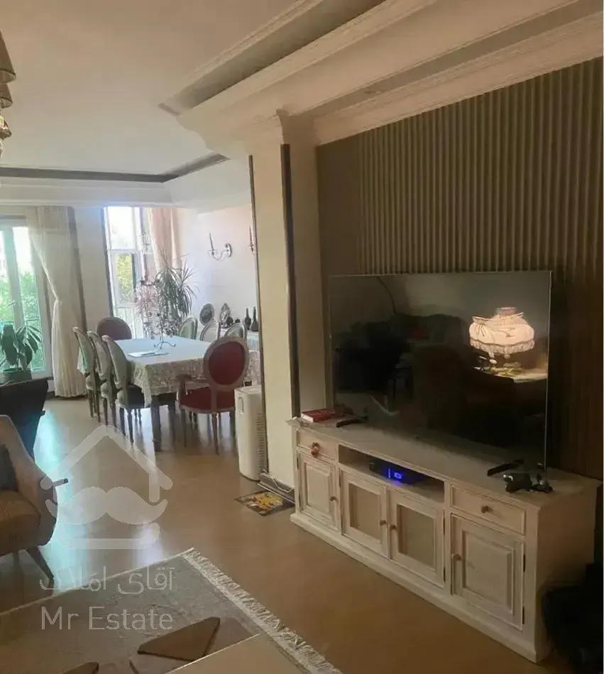 ۱۱۴متر ۲خواب سالن پرده خور تاپ لوکیشن