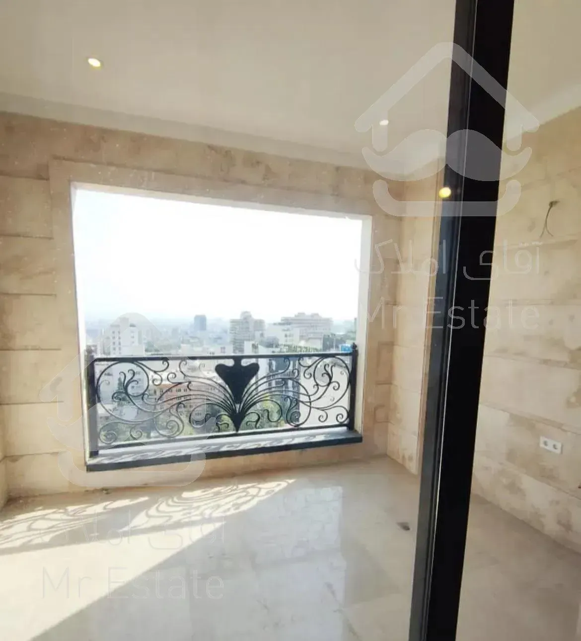 آپارتمان ۱۷۵ متر  و مدرن تاپ‌لوکیشن پاسداران