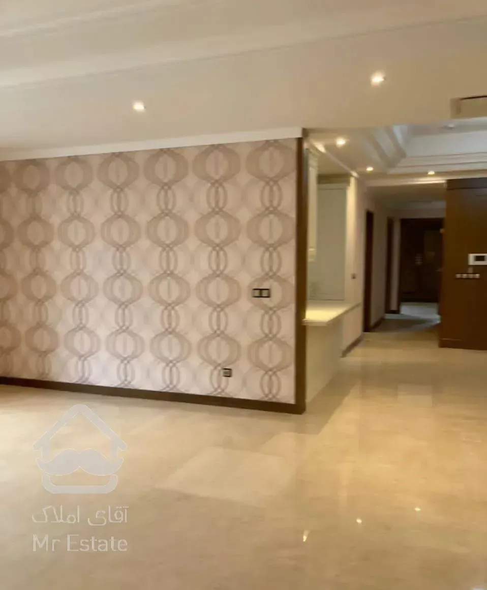 آکواریوم نور.ویو ابدی.شمال کاخ