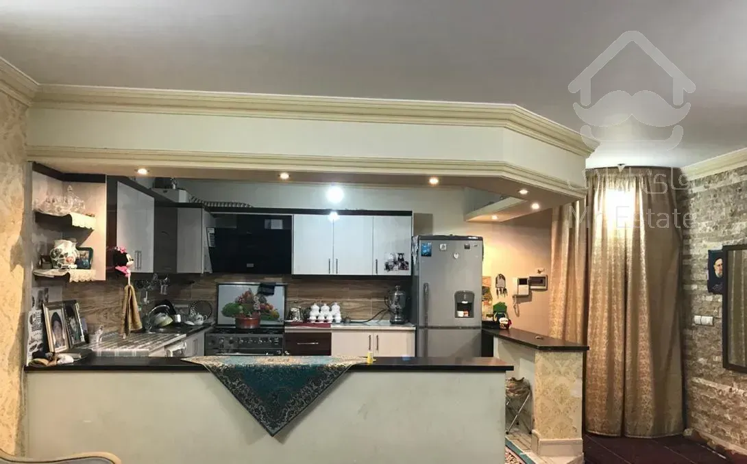 آپارتمان ۱۱۰متری با پارکینگ