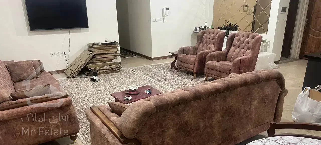 آپارتمان ۸۲ متری دوخوابه نوساز با نور عالی