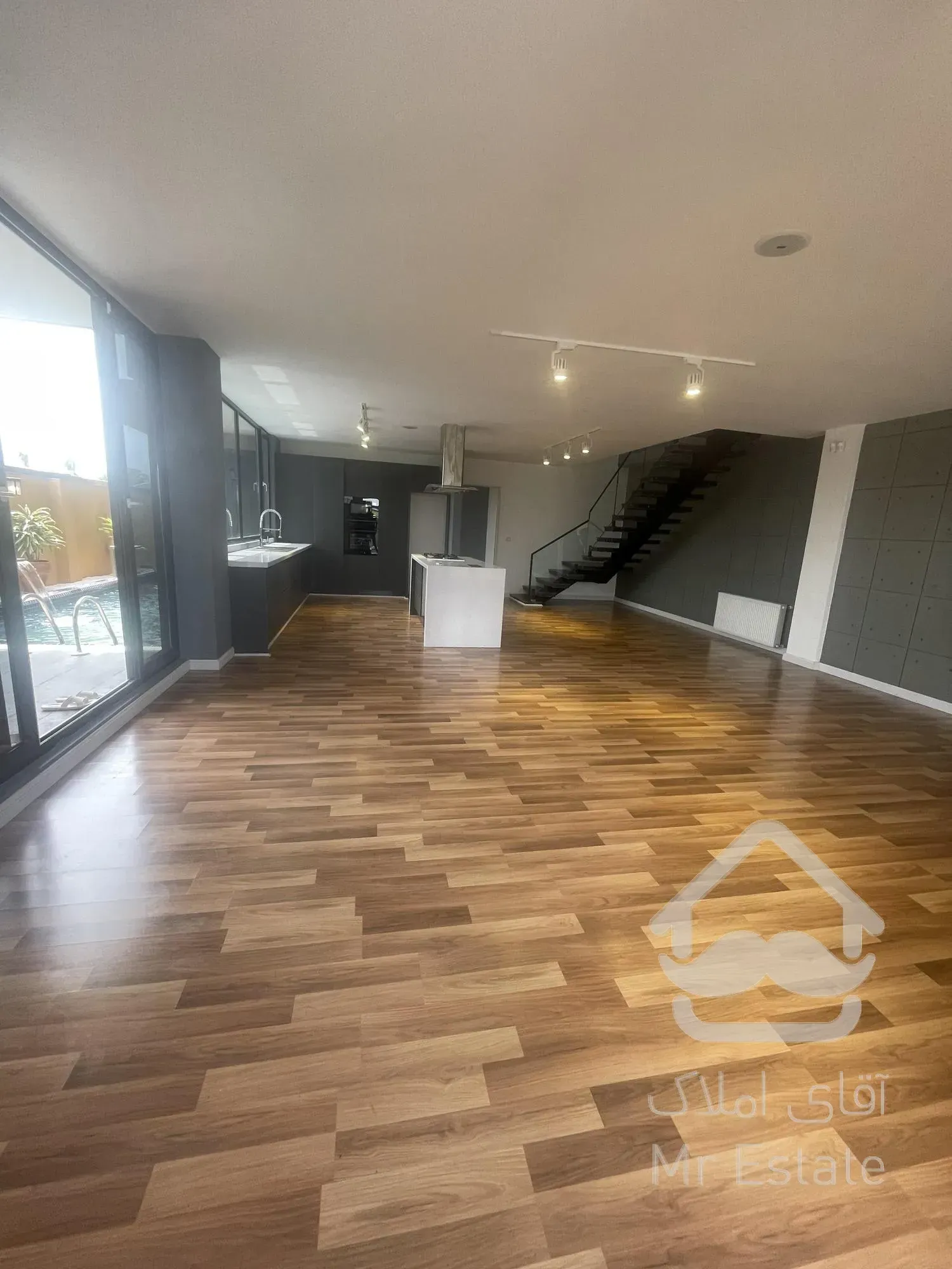 فروش ویلا دوبلکس فول امکانات