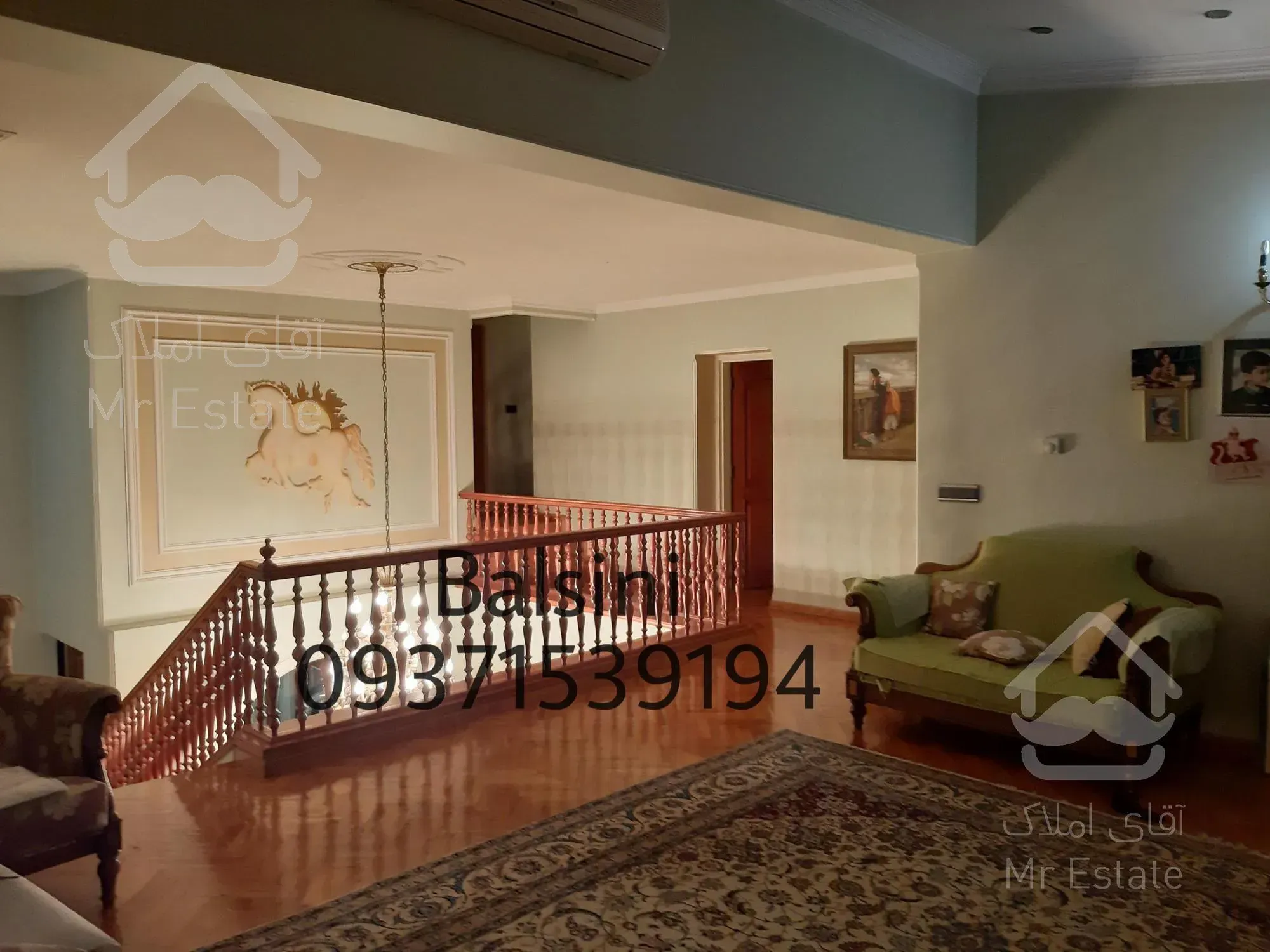 ویلا آپارتمان 700متر بنانیاوران تراس فول امکانات بازسازی شده