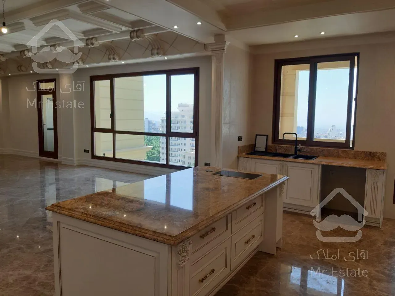 رهن و اجاره آپارتمان ۲۲۰ متری ۴ خوابه نیاوران