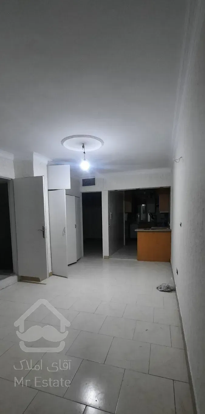 فروش آپارتمان ۵۵ متری ۱ خوابه طبقه ۳ در شهرک آزادی