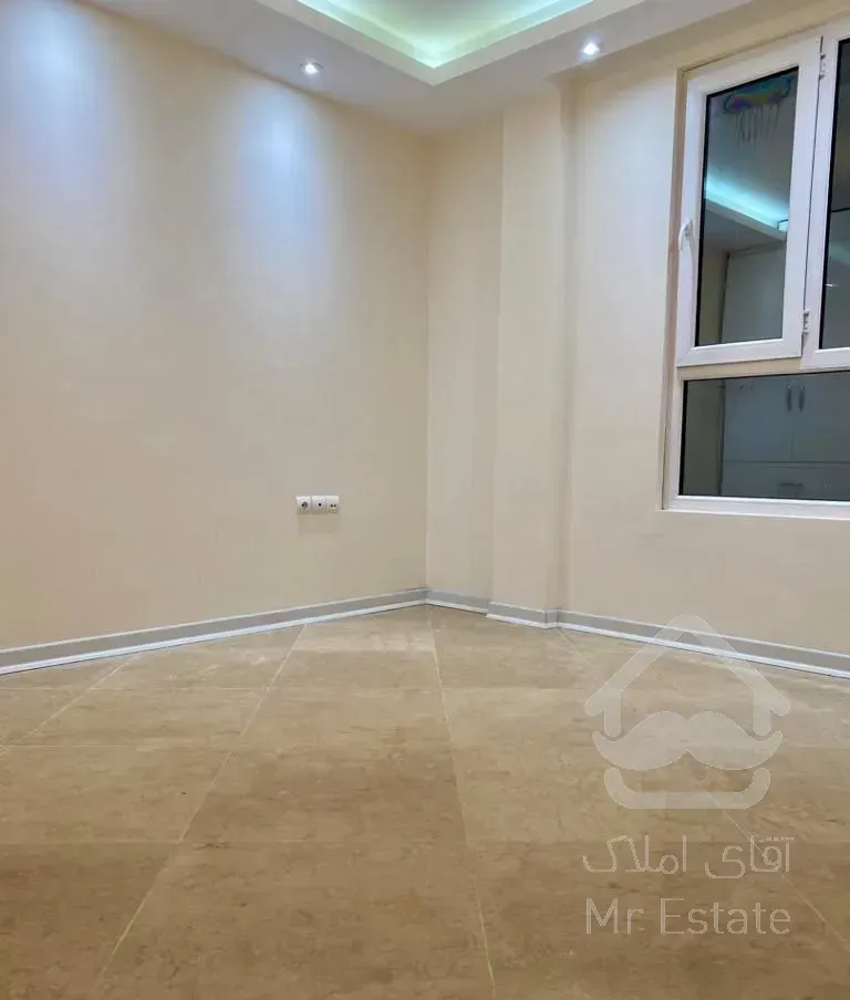 اپارتمان ۷۲ متری واقع در اشرفی اصفهانی (فکوری)