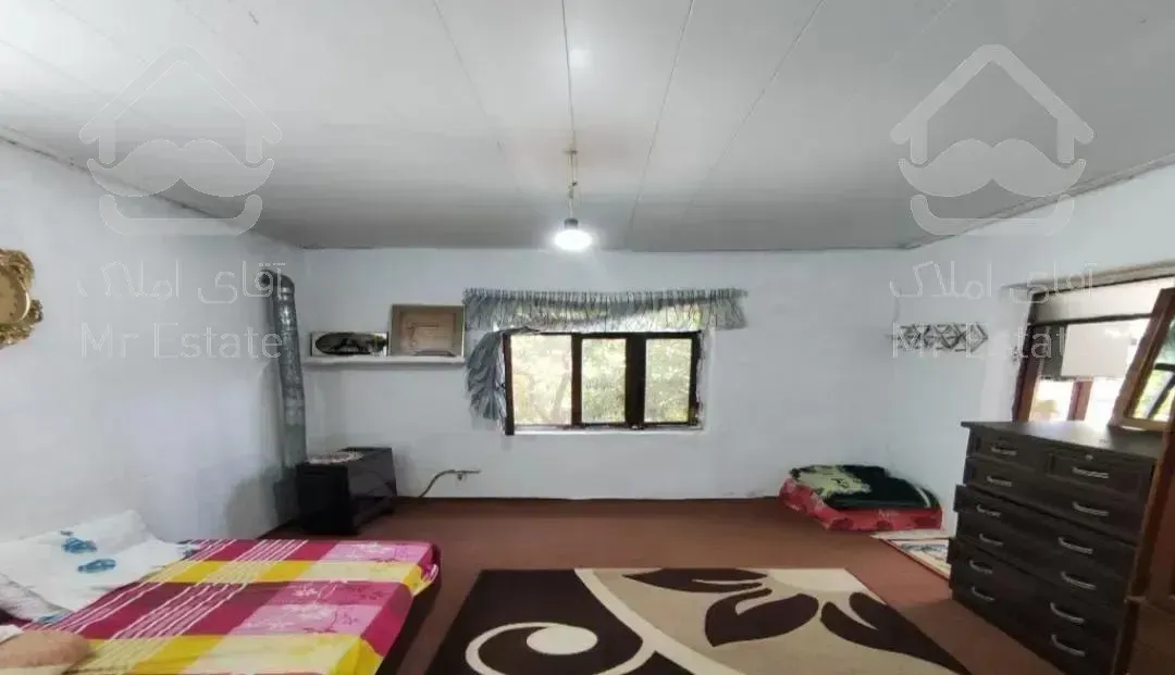 ویلای نعمتی باغچه کوچیک و جنگلی