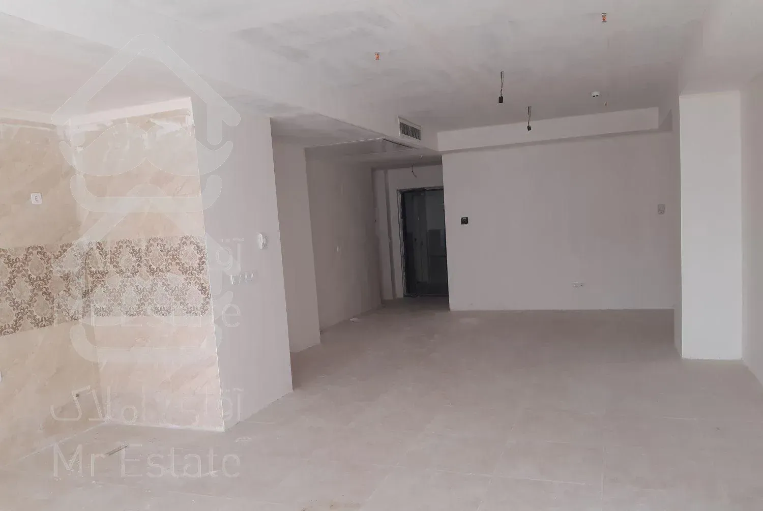 آپارتمان.۱۱۷متر.چسب دریاچه