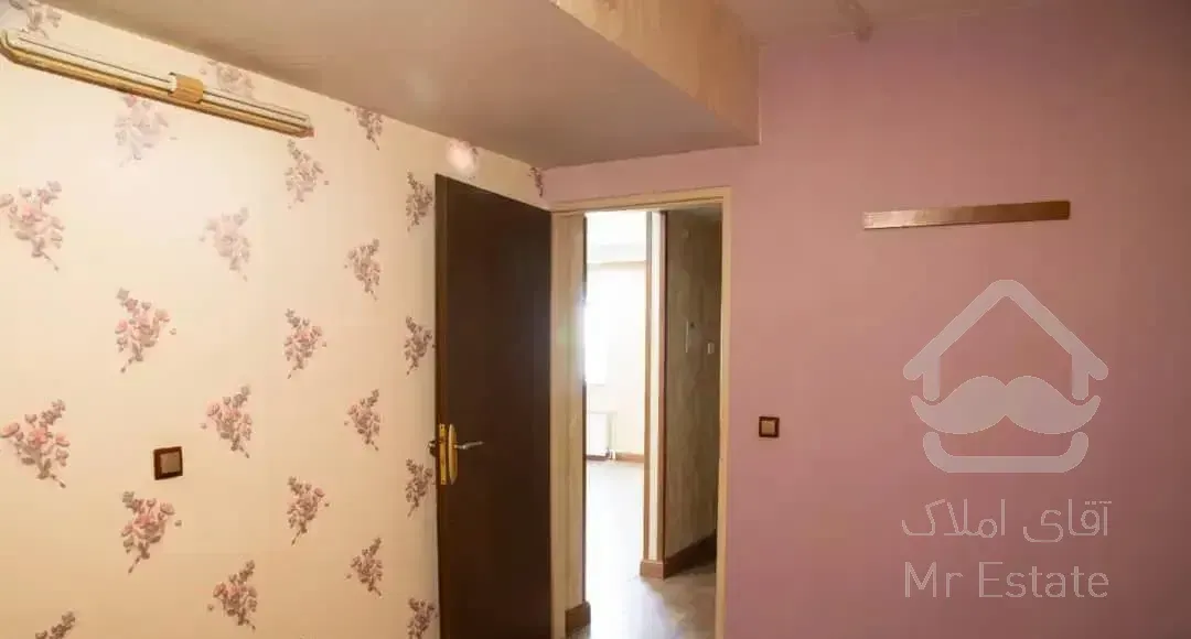 واحد 100متری بر بلوار ارم با بهترین چشم انداز