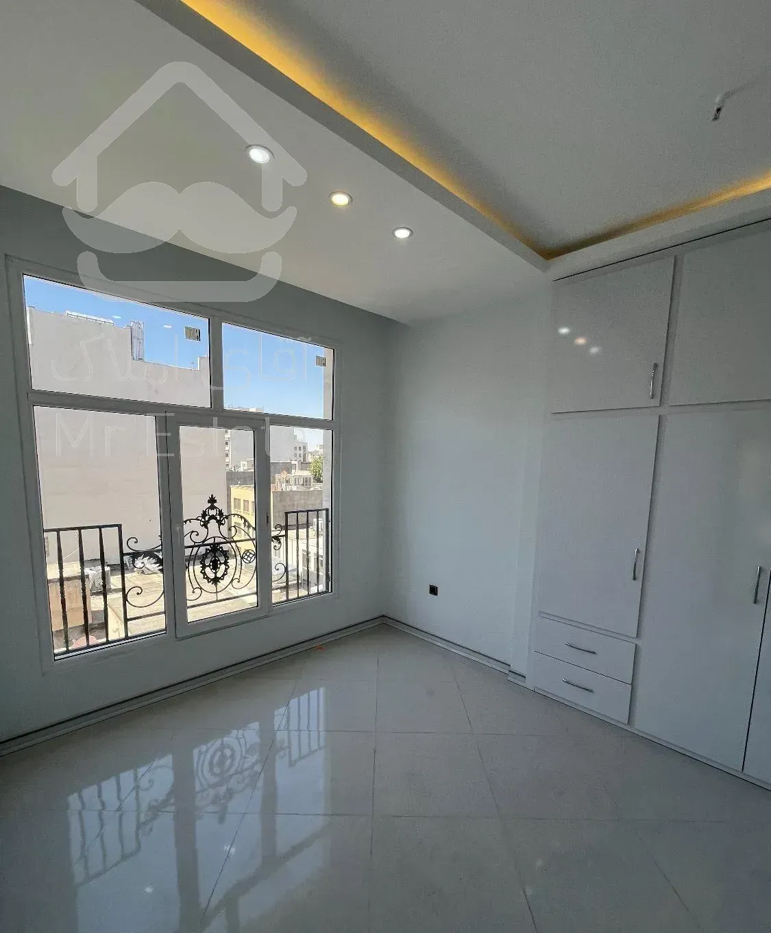 اپارتمان نزدیک حرم/شیرازی/نواب/امام رضا/سرشور