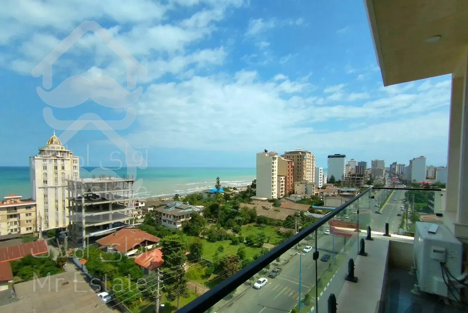 آپارتمان ۲۳۱ متر صفر ویو کامل دریا کریم آباد