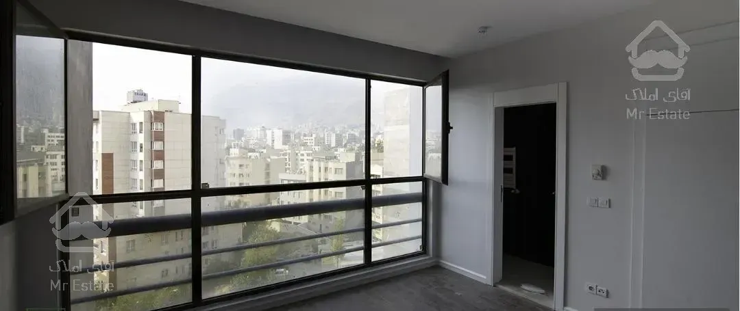 ۲۵۰ متری سوهانک / ۳ بر نور