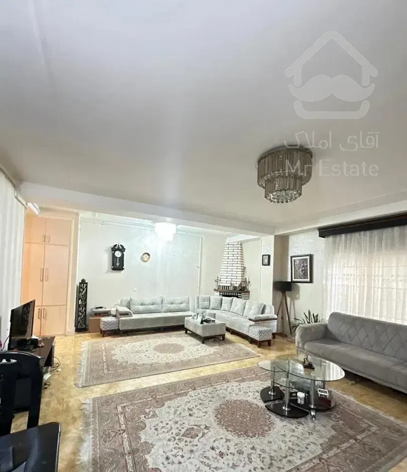 فروش آپارتمان 105متری / طبقه اول / خیابان جمهوری