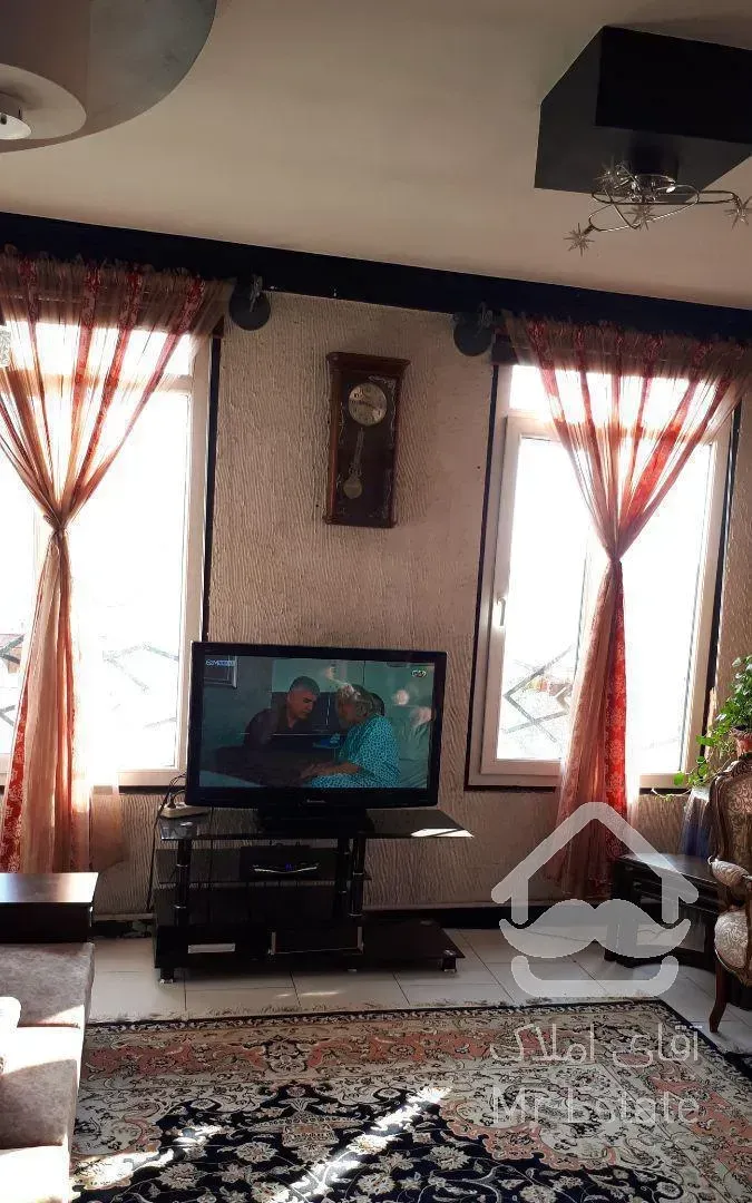 آپارتمان سه خواب دو نبش نما سنگ سفید