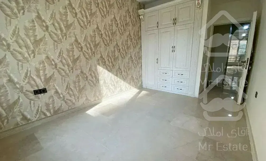 آپارتمان۱۴۵متری/سه خوابه+خ مستر/وام‌دار/چیتگر