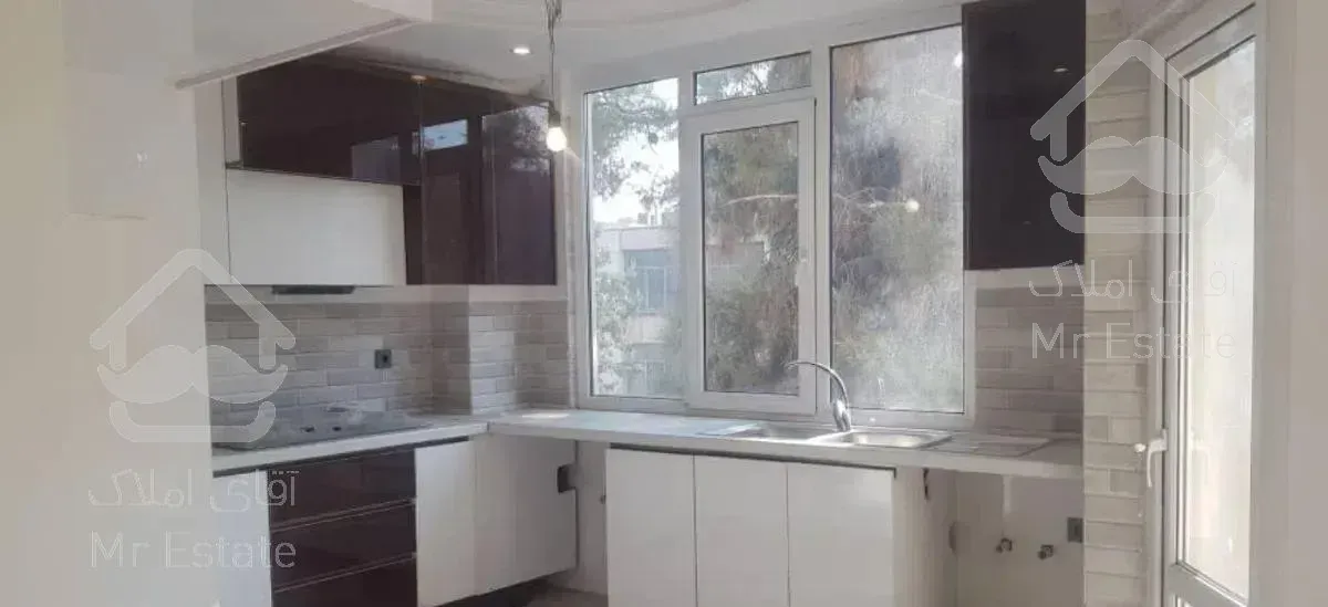 قائم مقام ۱۴۶ متر تکواحدی فروشنده واقعی