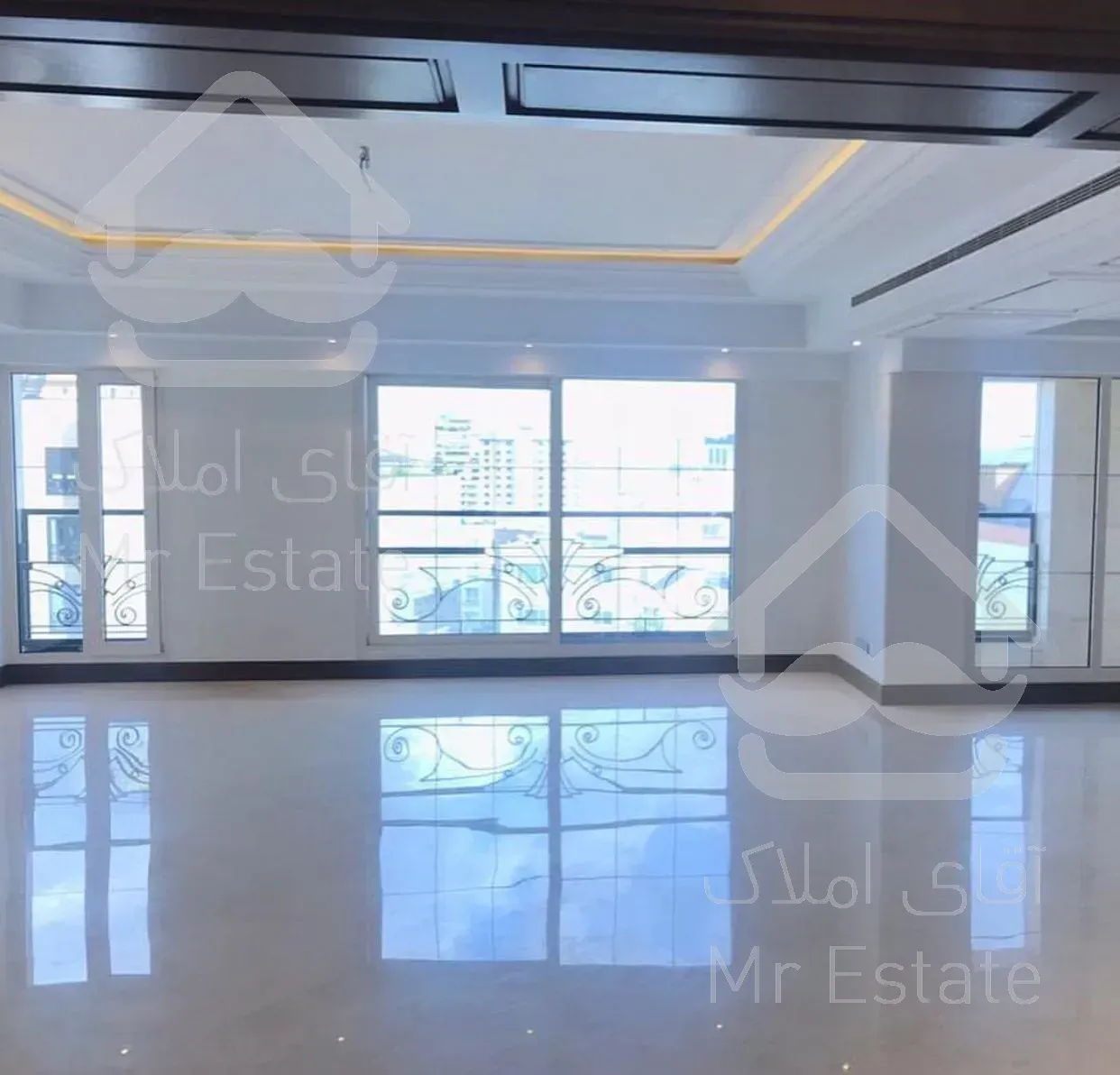 خرید ۳۳۰ متر آپارتمان نیاوران