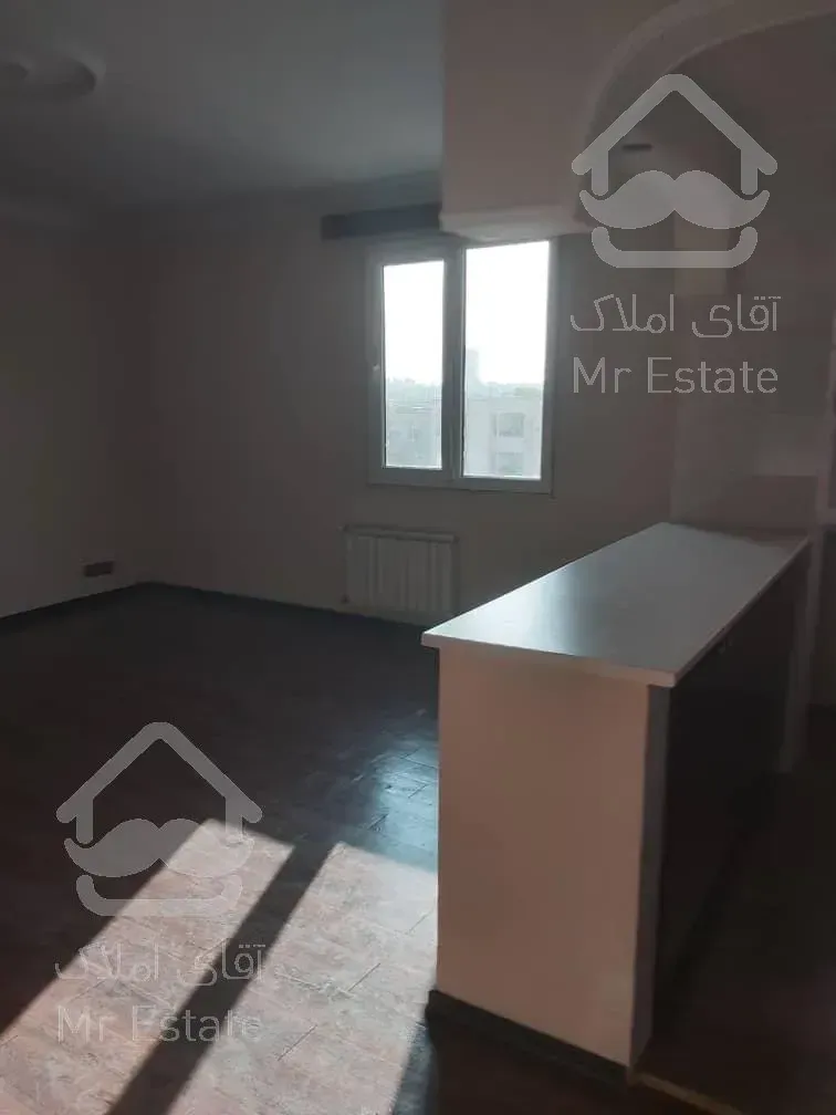 75 متر / دو خواب / طرشت / تاپ لوکیشن