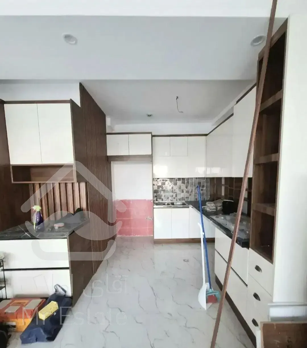 اجاره واحد ۱۱۸ متری ط۵ در ابریشم محله