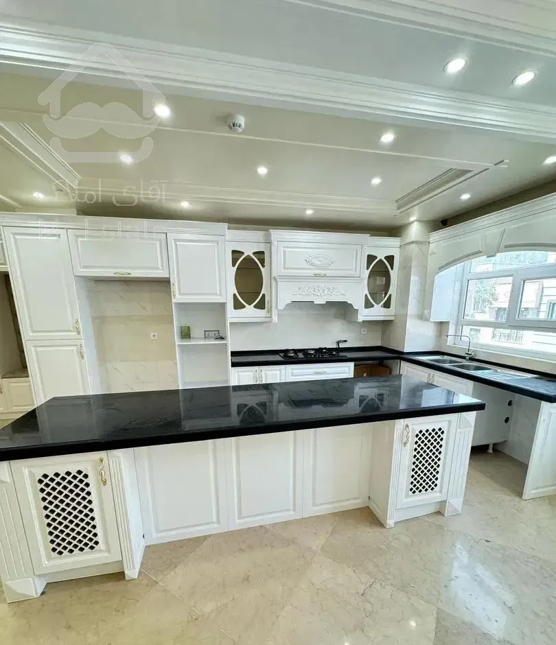 ۱۲۰متر ۳خواب تاپ لوکیشن