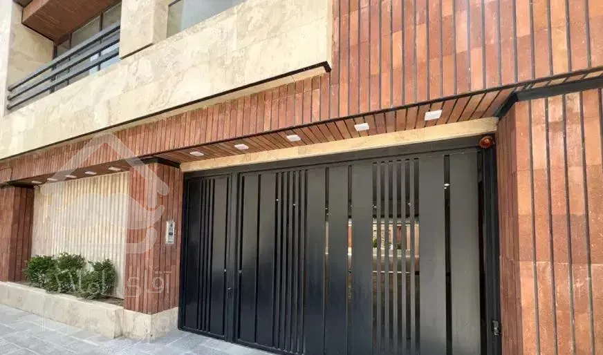 145 متر کیلید نخورده شهرک فجر