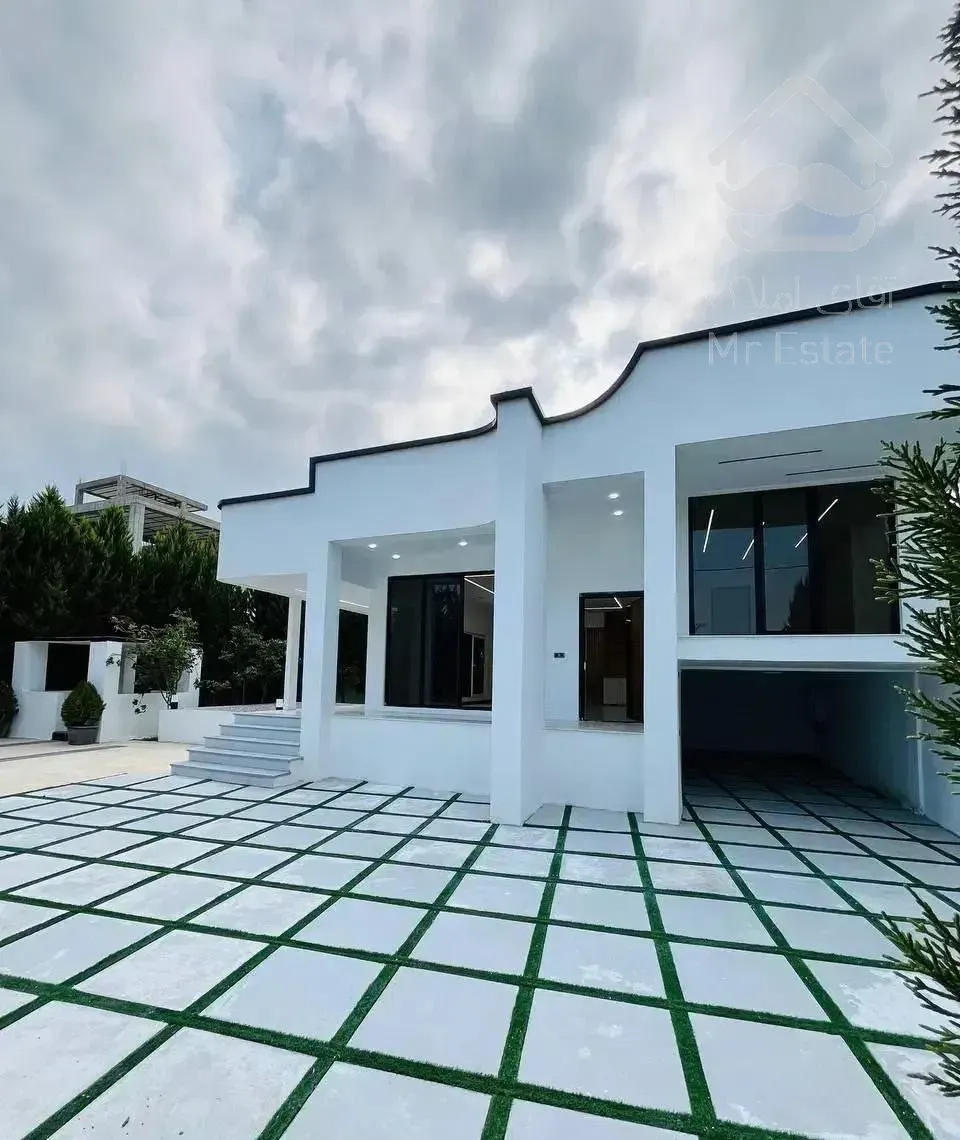 ۷۰۰مترویلاباغ‌سرسبز/استخردار،نزدیک‌جنگل‌دریا،سندار