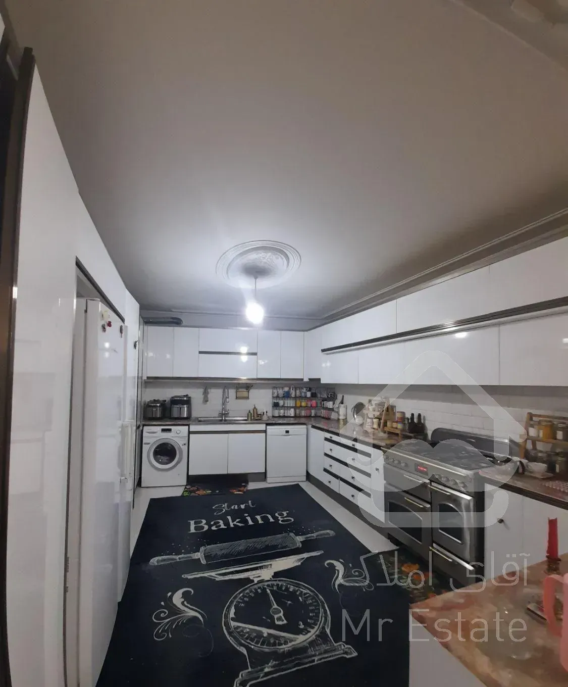 آپارتمان/ ۱۰۰ متر تکواحدی / بر حائری