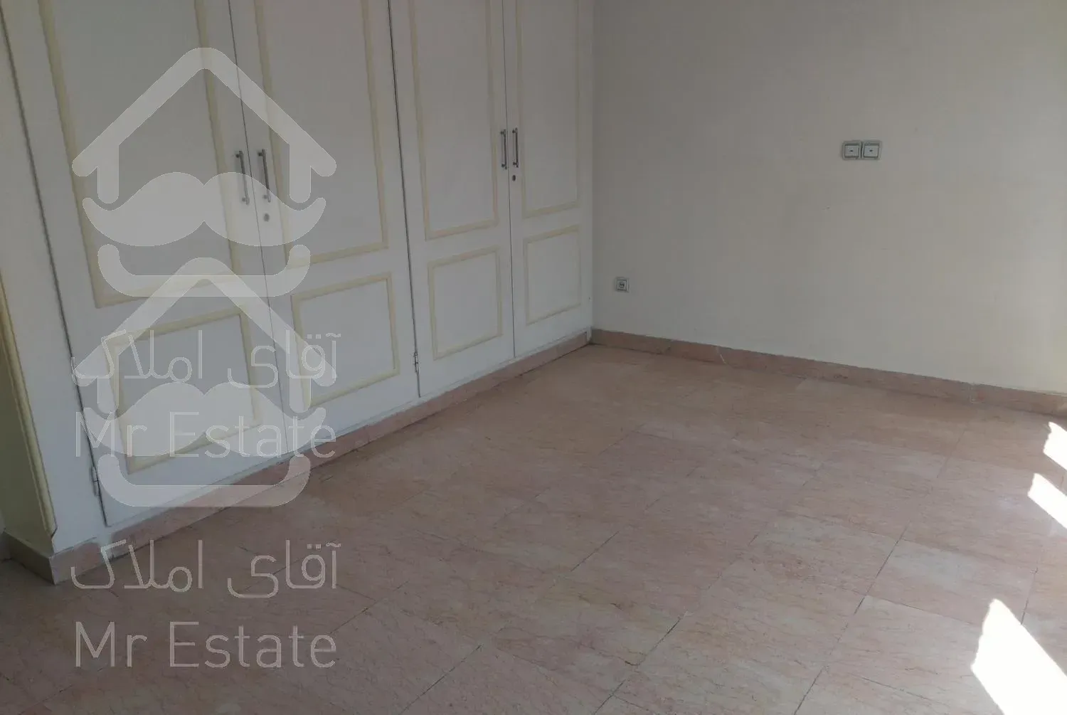 سعادت آباد / 104 متر / دو خوابه / تک واحدی