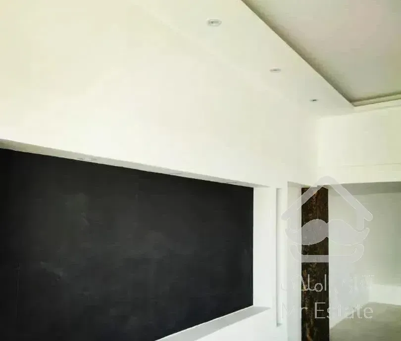 فروش ویلا نوساز بازمین۳۰۰متر وبنای۱۷۰متر سند۶دانگ