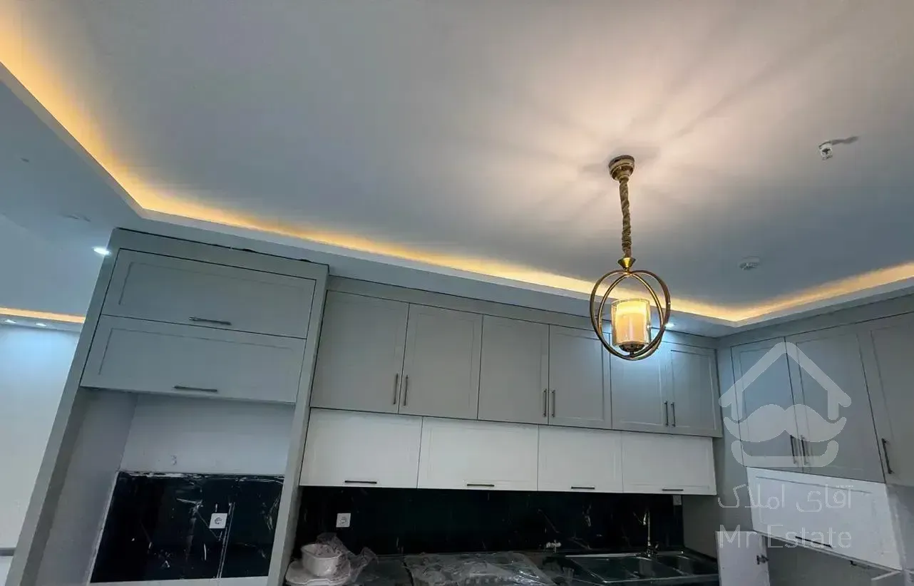 اپارتمان ۱۳۰ متر رهن کامل فول امکانات