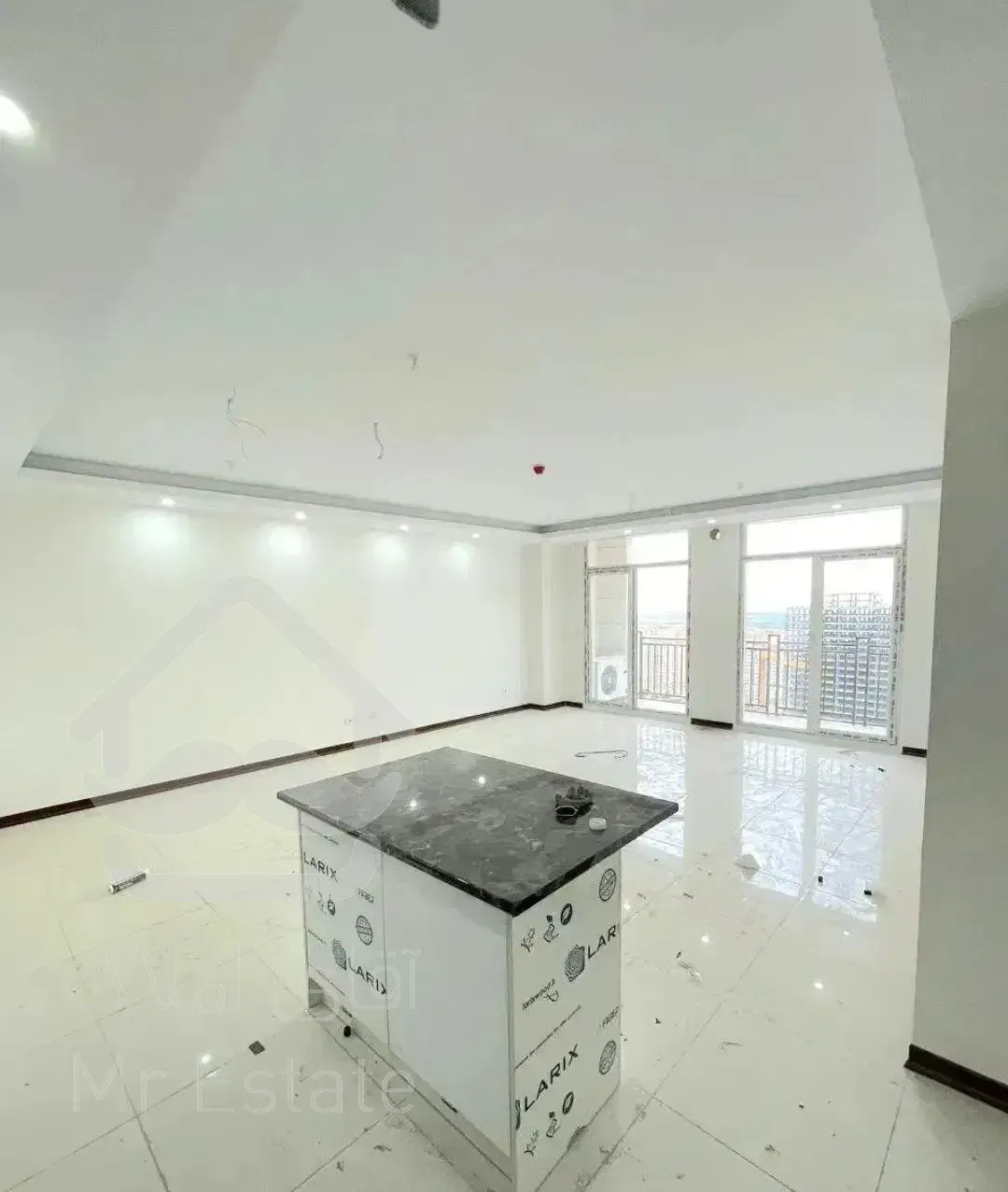 ۸۵ متر /دوخواب نوساز کلید نخورده فول