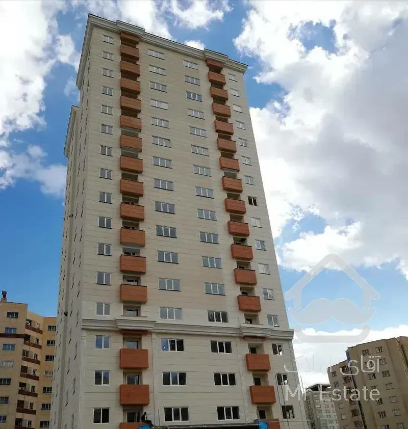 خرید پروژه پلازا ۱۱۰ متری پلازا دو‌خواب