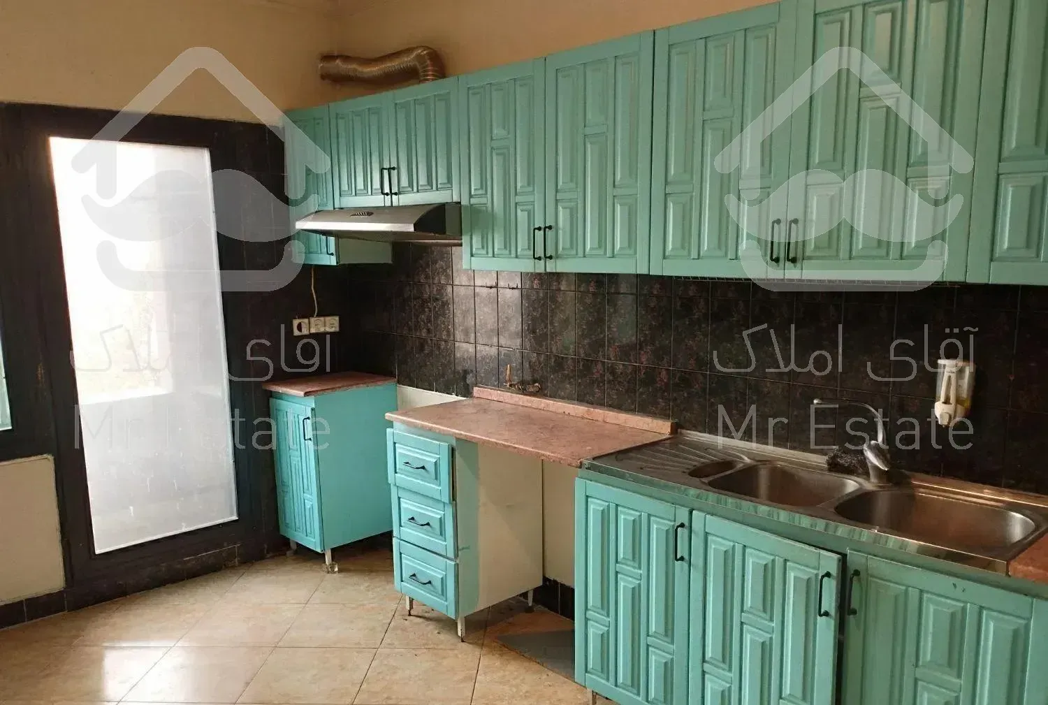 آپارتمان ۲۰۰ متر ۳ خوابه