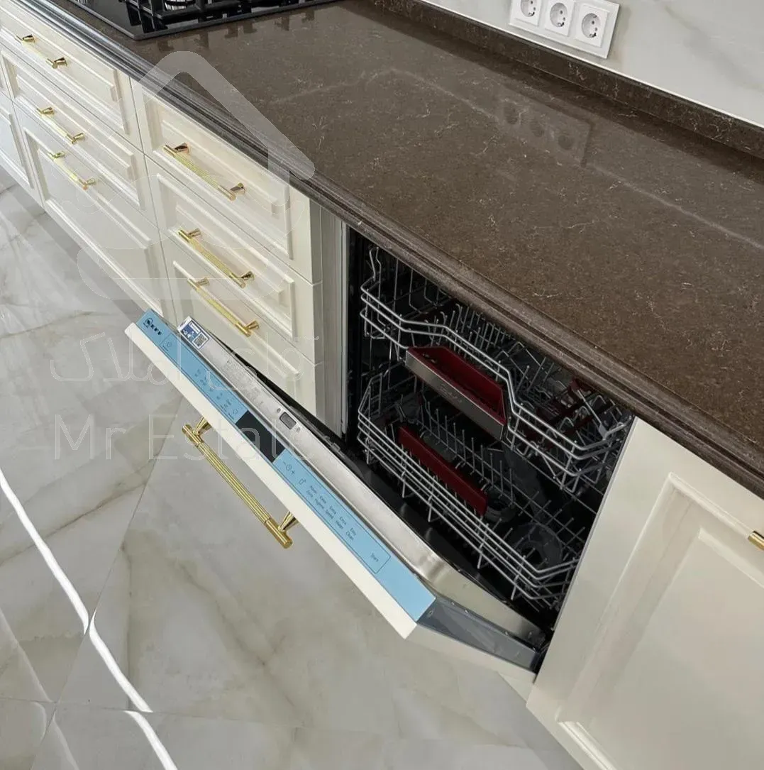 ۱۶۵متری۳خواب تک واحدی جنوبی معبر۲۰متری صفر