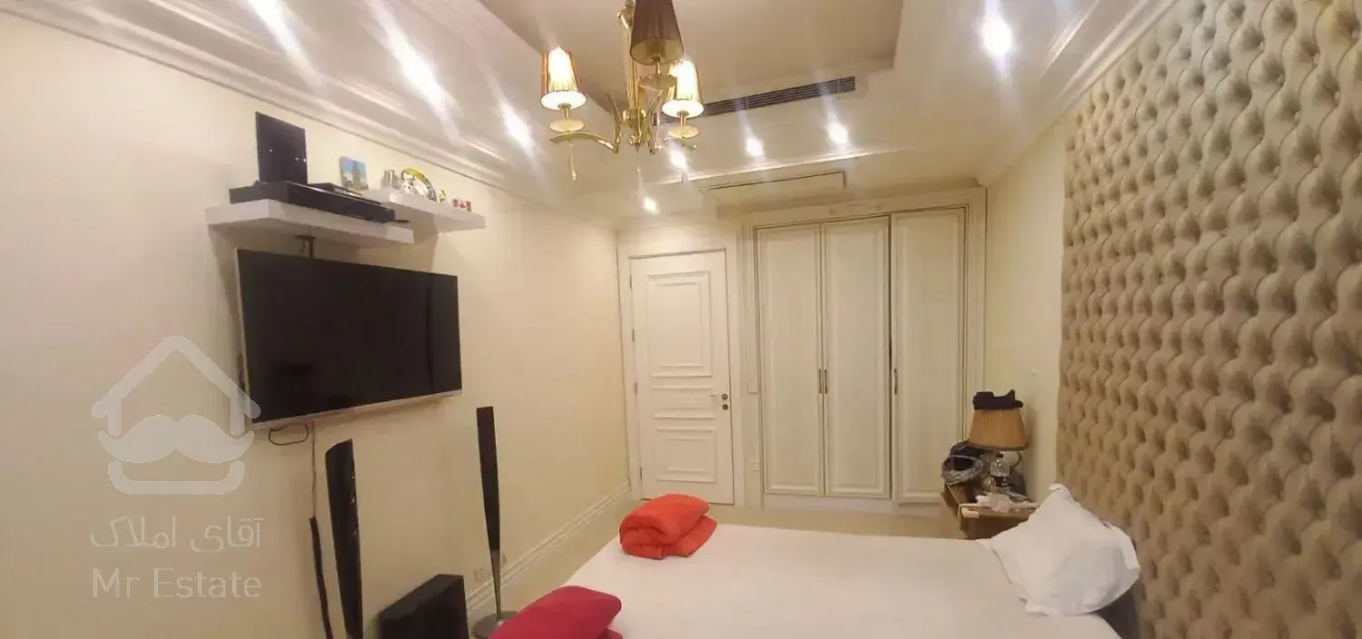 ۱۳۵ متر جردن ولیعصر