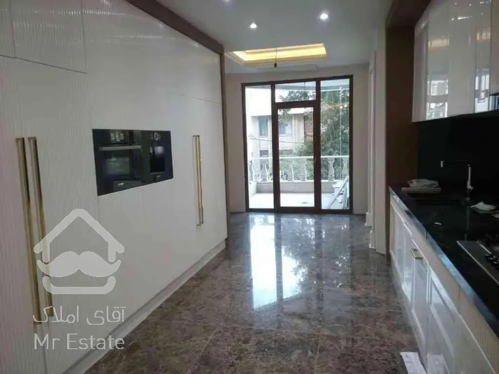 رهن و اجاره ۳۰۰ متری نیاوران