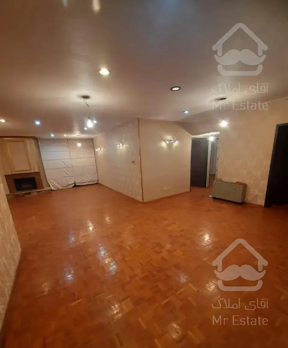 آپارتمان 160 متری 3 خواب در گاندی