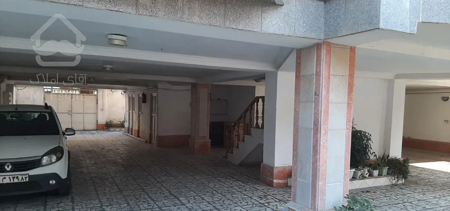 اجاره آپارتمان ۱۲۶ متری ۳ خوابه طبقه ۲